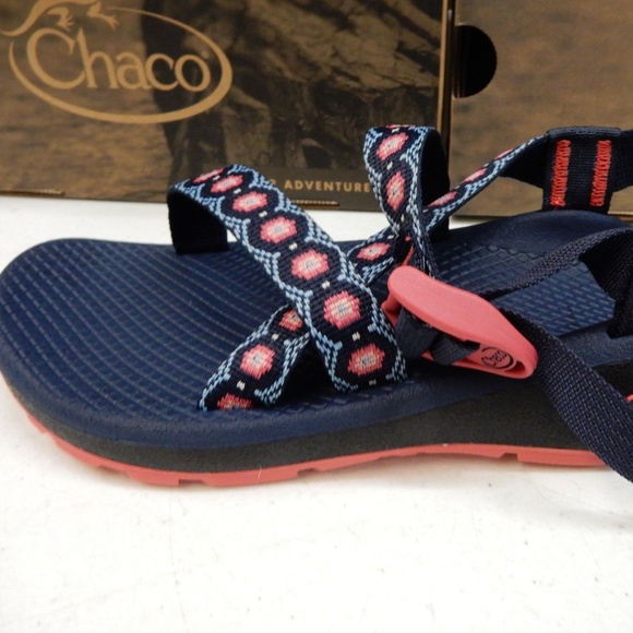 chacos marquise pink